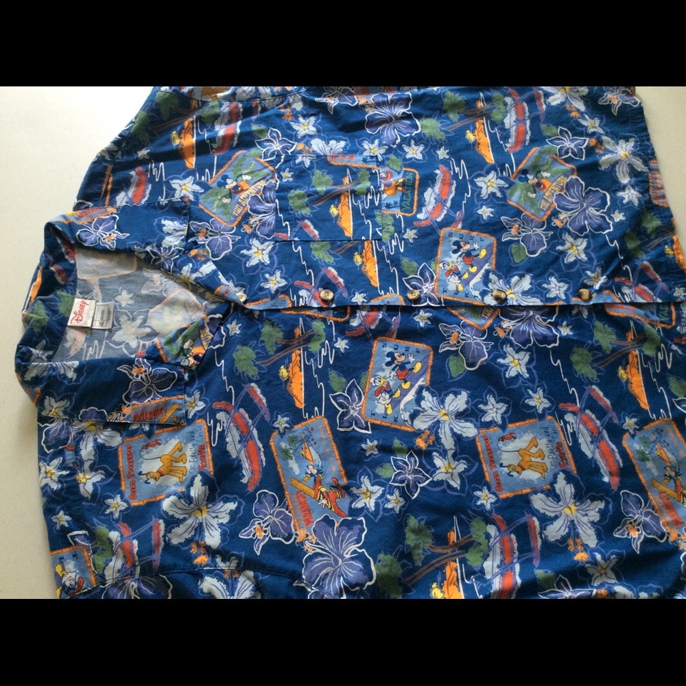 Disney Hawaiian Shirt 2XL